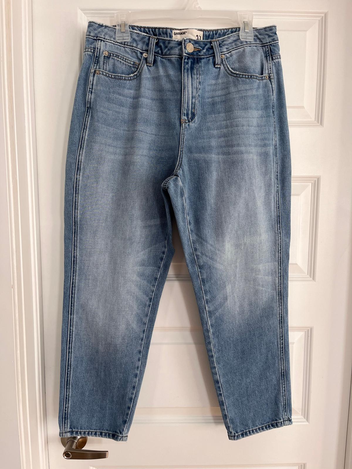Photo of Mom Jeans GARAGE taille 13