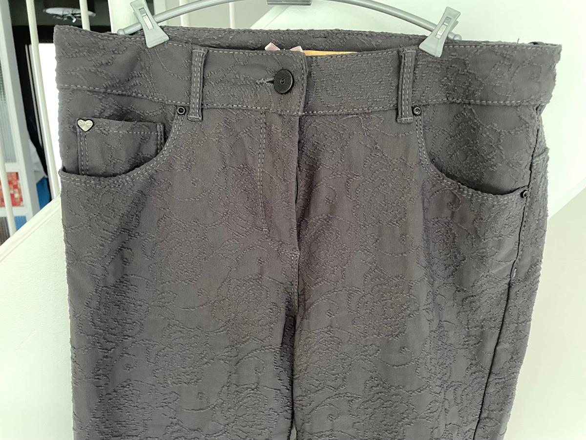 Photo of Pantalon gris à texture gaufrée Crisca