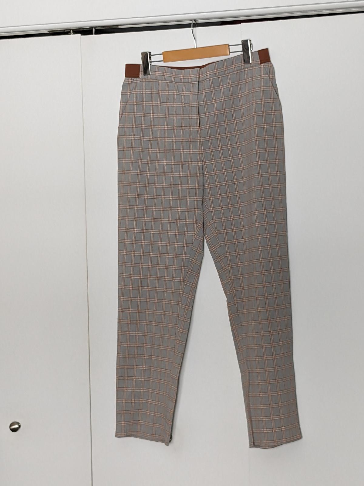 Photo of Pantalon carreaux, taille L