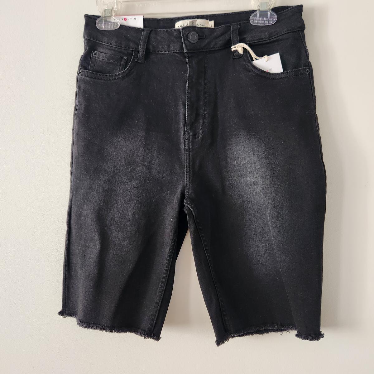 Photo of Biker short jeans L