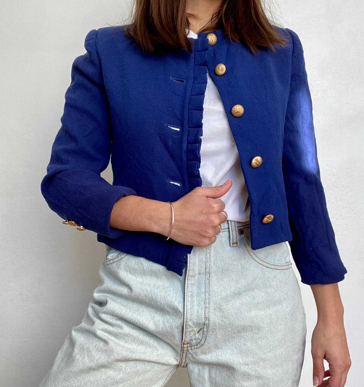 Photo of Belle veste uniforme bleue Saks of fifth avenue